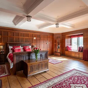 Lendal Tower Holiday home